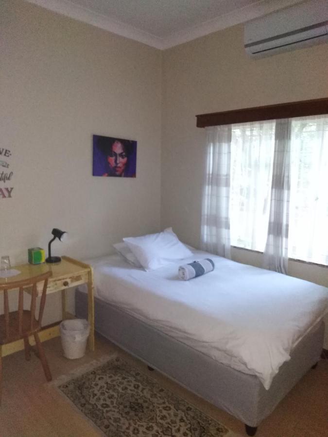ווינדהוק Xenia Bed & Breakfast מראה חיצוני תמונה