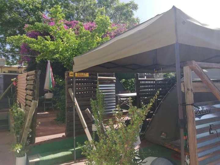 ווינדהוק Xenia Bed & Breakfast מראה חיצוני תמונה